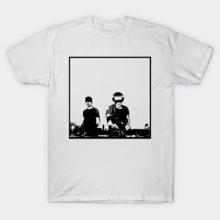 Couple portrait 2 Cosmic Djs T-Shirt